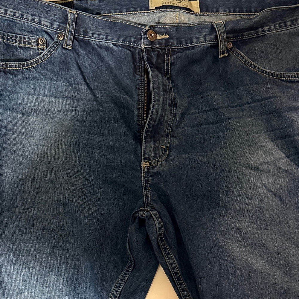 Wrangler Indigo Relaxed Jeans